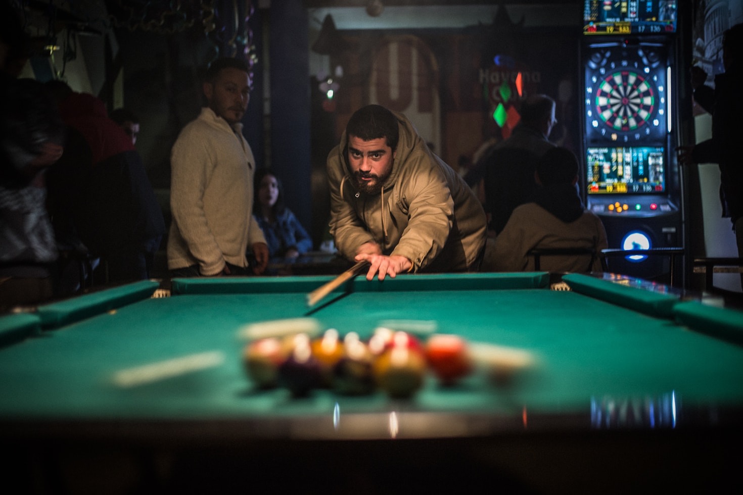 How to Customize Your Pool Table Like a Pro
